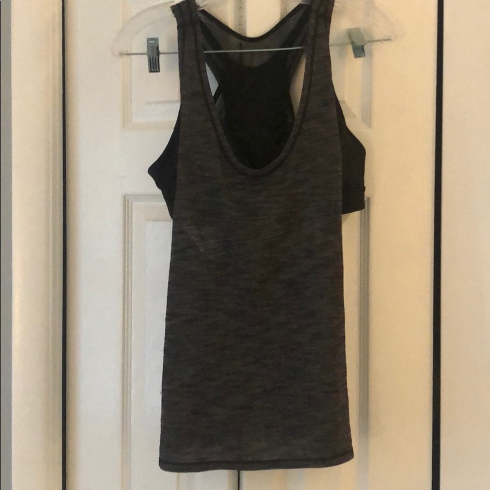 Lululemon tank top with built in sports bra